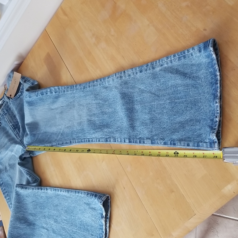 MOUSSY Flare Jeans - Picture 10 of 12